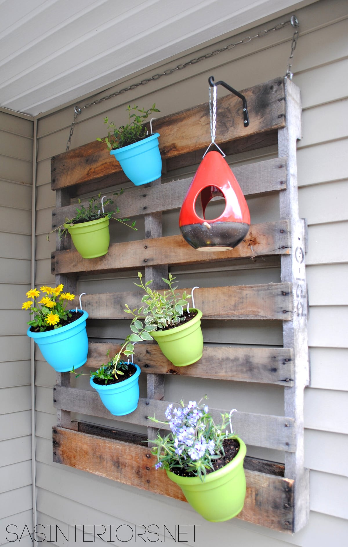 Pallet Vertical Garden - 13 Easy DIY Backyard & Garden Projects on a Budget